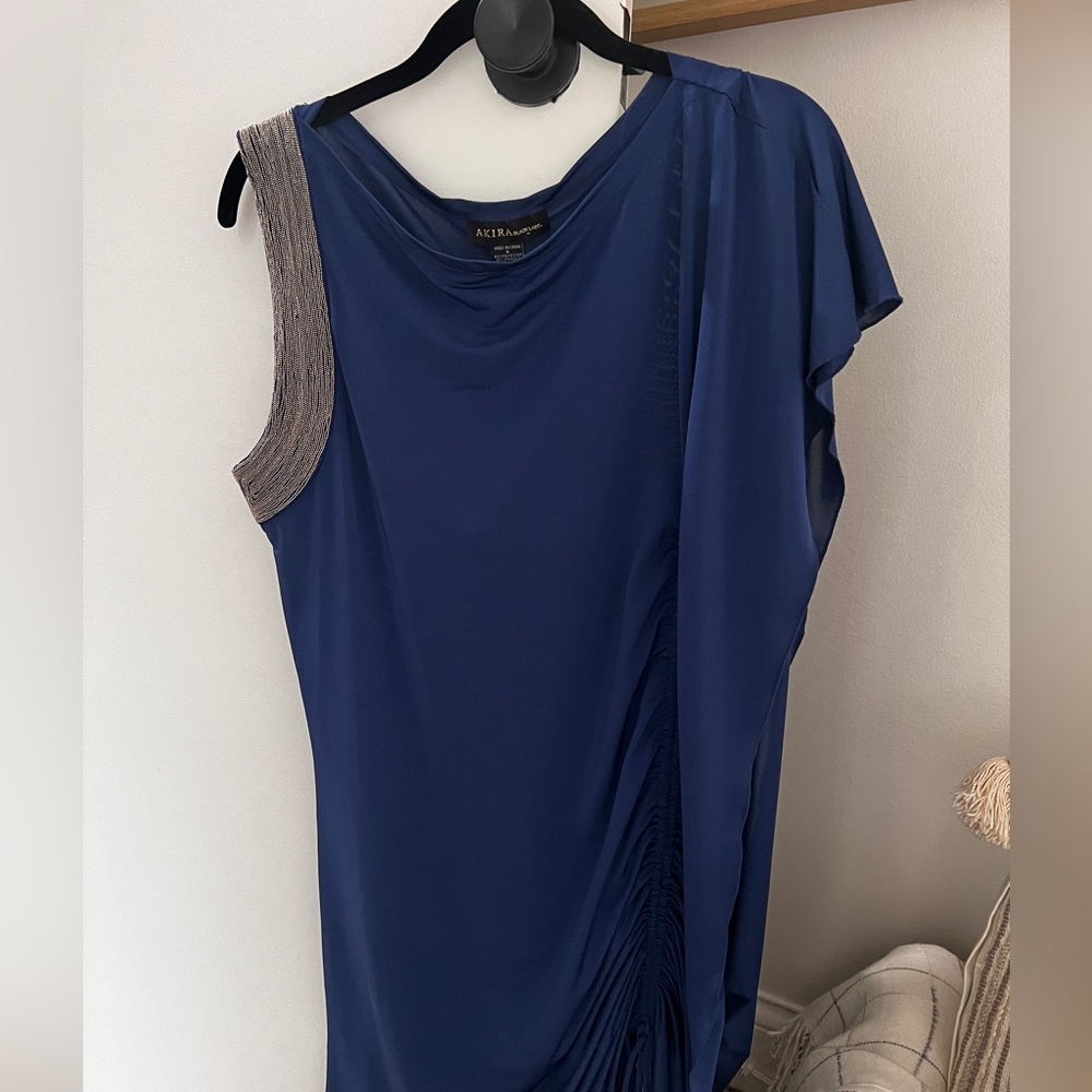 Akira short dress with ties on the side adjustable